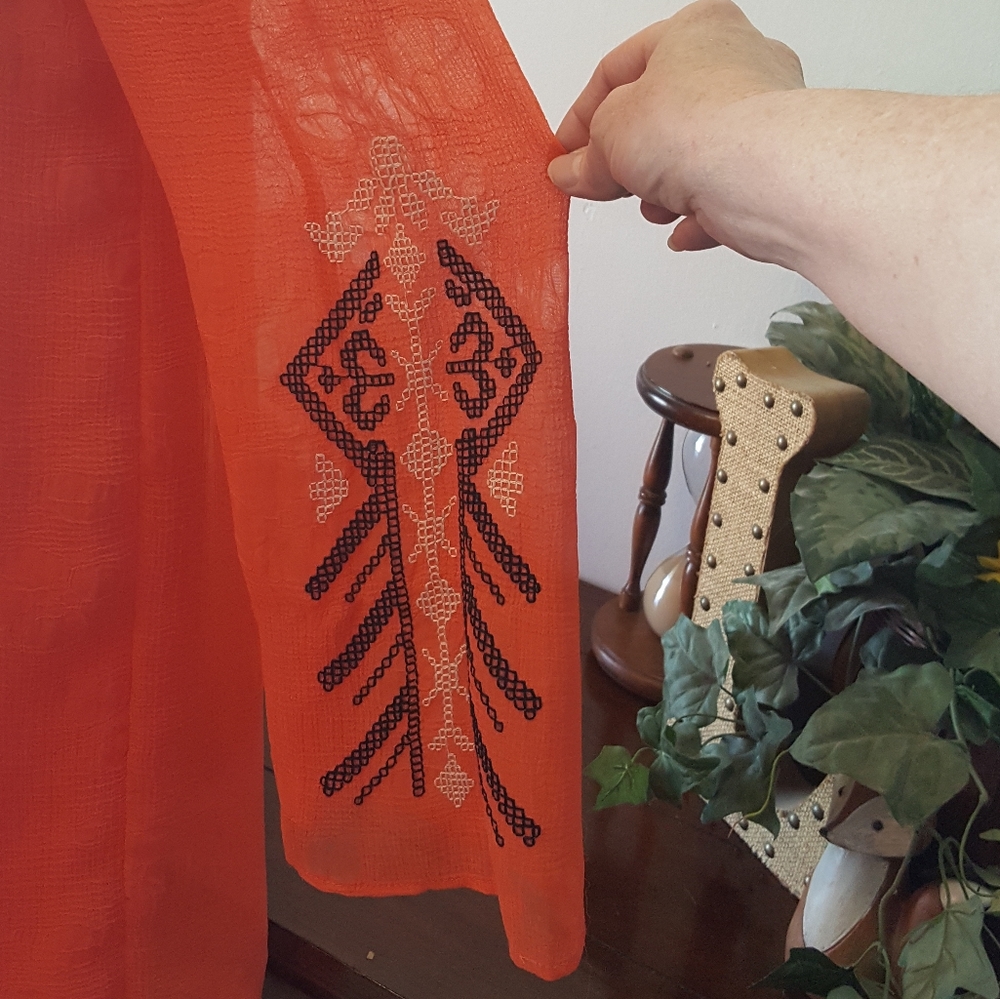 Umgee Embroderied Dress - Picture 3 of 6